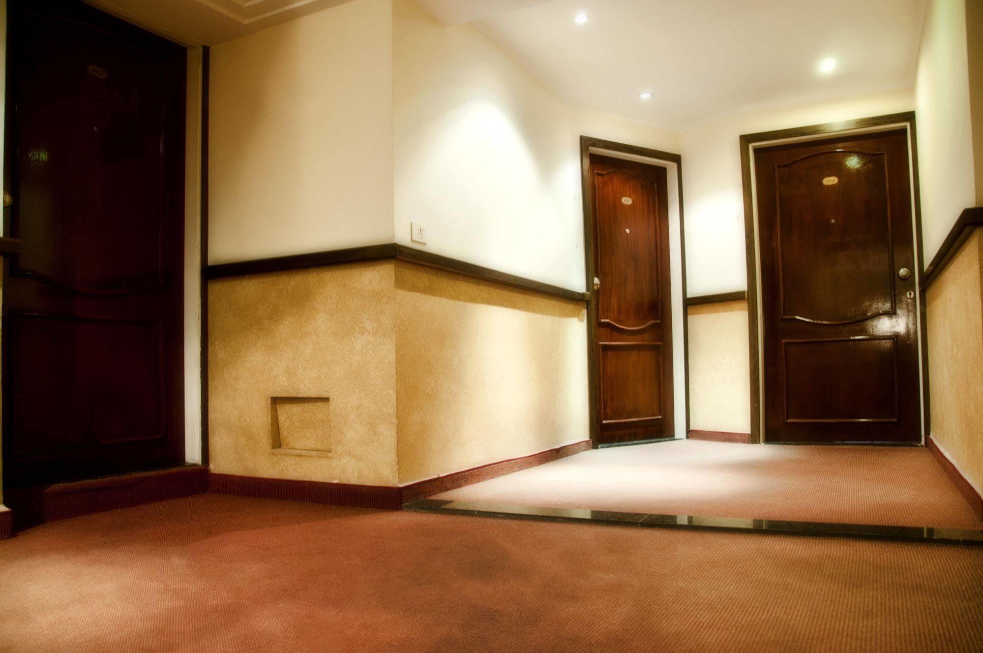 Marble Tower Hotel Beirute Exterior foto